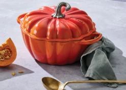 Le Creuset Pompoen Braadpan ø 24 Cm Gietijzer Vulcanique -Keukenseries Winkel le creuset braadpan pompoen 24 cm 37 ltr 3