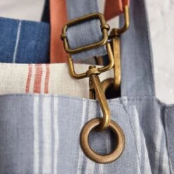 Ulster Weavers Linen 1880 Stripe Schort Coral 11 Ulster Weavers Linen 1880 Stripe Schort Coral -Keukenseries Winkel linen aprons group 2 1 2