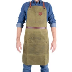 Alaskan Maker N°281 Schort 85 X 68,5 Cm Katoen Leer Fern Green